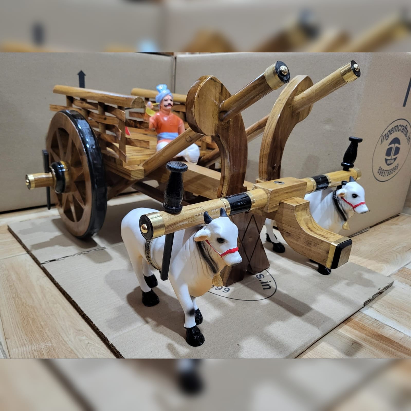 Handcrafted Dark Brown Teak Wood Medium-Size Bullock Cart with Bulls & Farmer| With Gift Set-up (Green Mat & Board