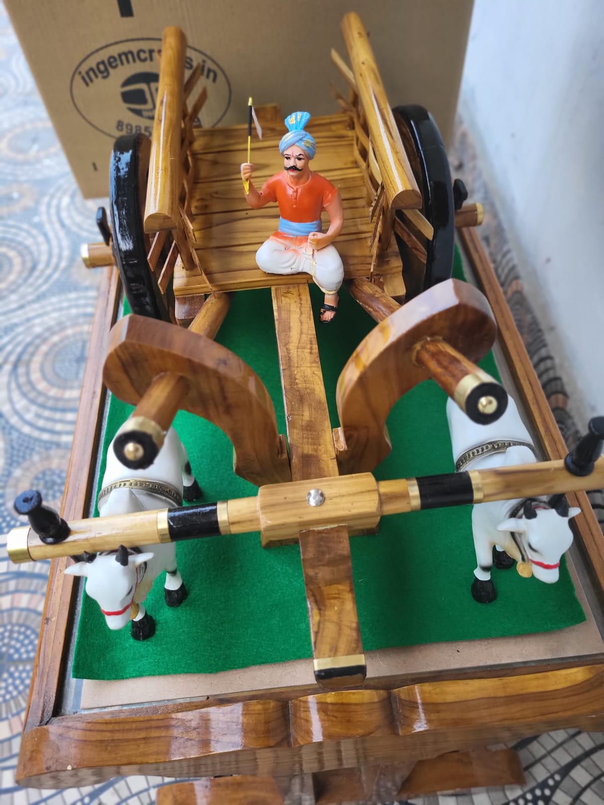 Handcrafted Dark Brown Teak Wood Medium-Size Bullock Cart with Bulls & Farmer| With Gift Set-up (Green Mat & Board - Image 4